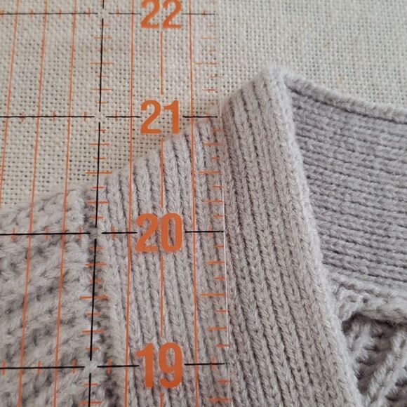 Velvet Heart Cardigan Sweater Womens XS V-neck Rib Knit Cropped 3 Button Gray - Picture 7 of 8